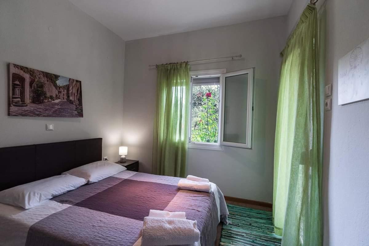 Mougkrasstudio Apartment Skala Rachoni  Exterior photo