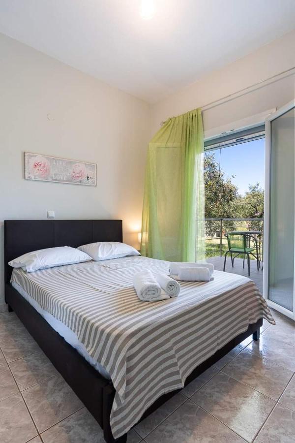 Mougkrasstudio Apartment Skala Rachoni  Exterior photo